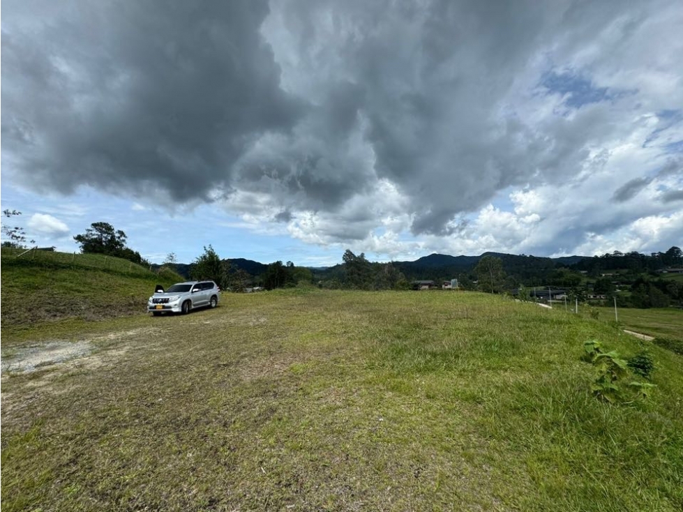 Venta de lote en unidad cerrada, Pantanillo, El Retiro, Antioquia — foto 3
