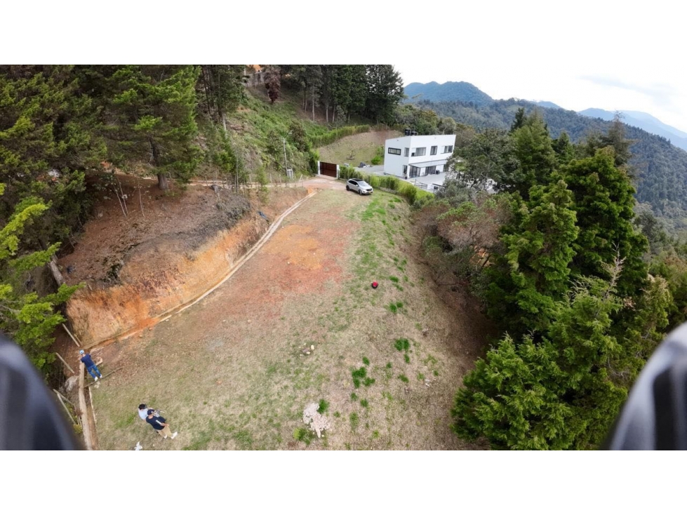 Venta de LOTE en VEREDA el JARDÍN cerca a la LOMA DE LOS BERNAL
