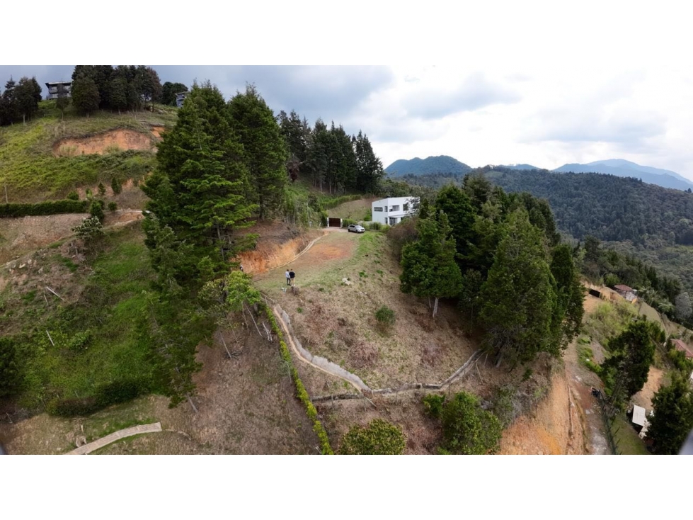 Venta de LOTE en VEREDA el JARDÍN cerca a la LOMA DE LOS BERNAL — foto 2
