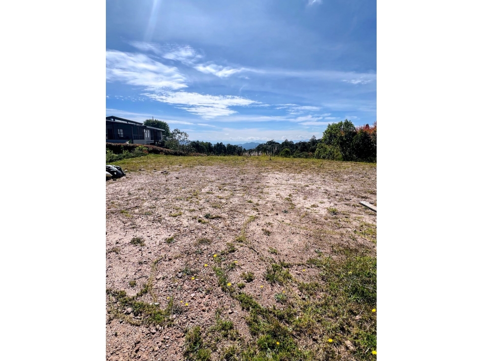 Venta de lote Envigado loma del escobero