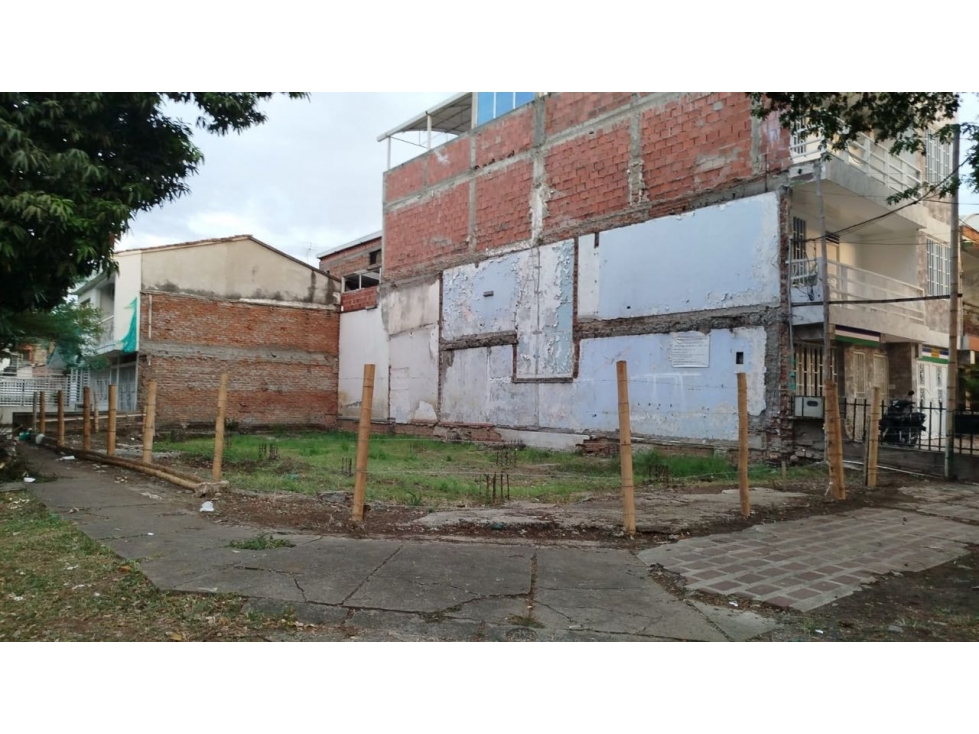 Venta de Lote Esquinero en San Fernándo Cali Valle