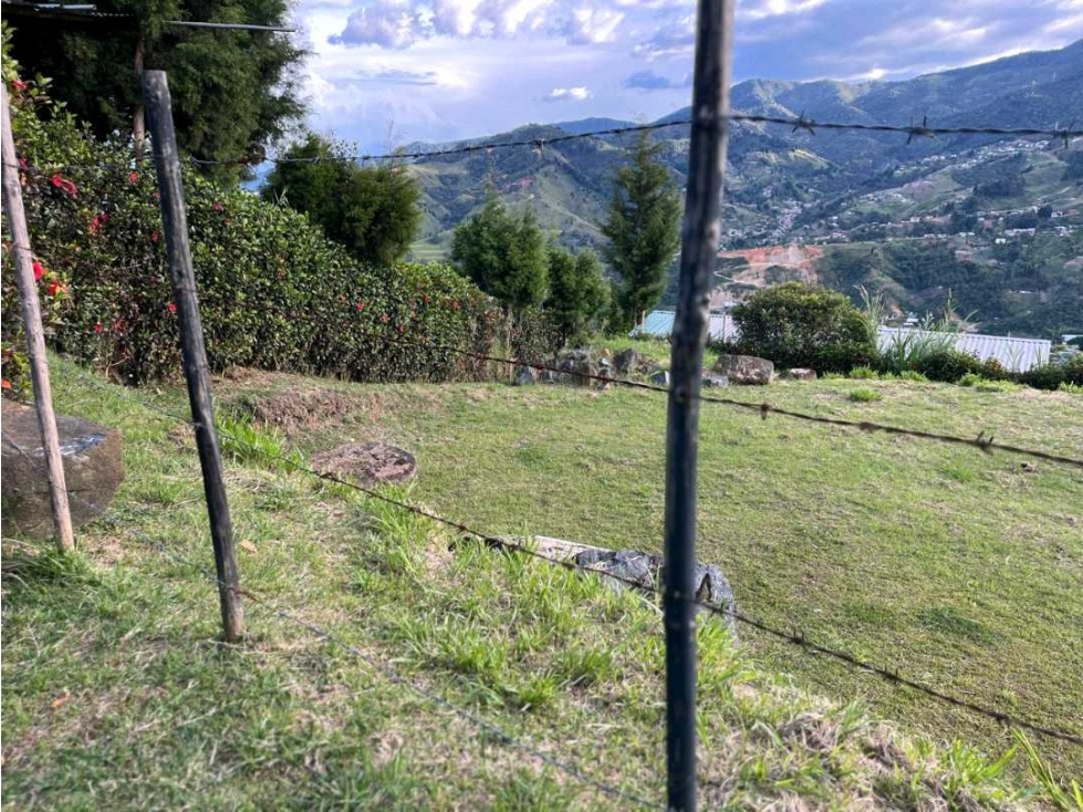 VENTA DE LOTE ESQUINERO EN SAN CRISTOBAL. — foto 5