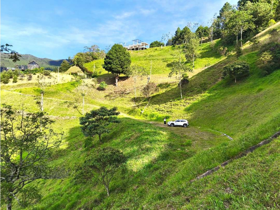 VENTA DE LOTE EXCLUSIVO EN ENVIGADO
