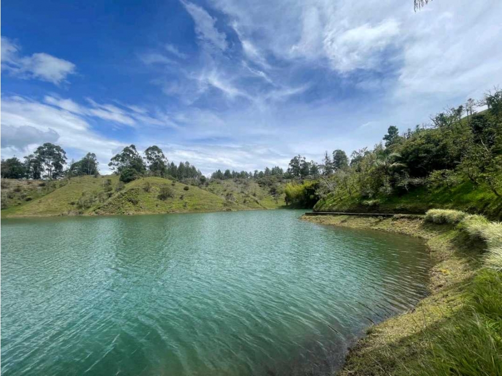 VENTA DE LOTE ,ISLA GUATAPE — foto 4
