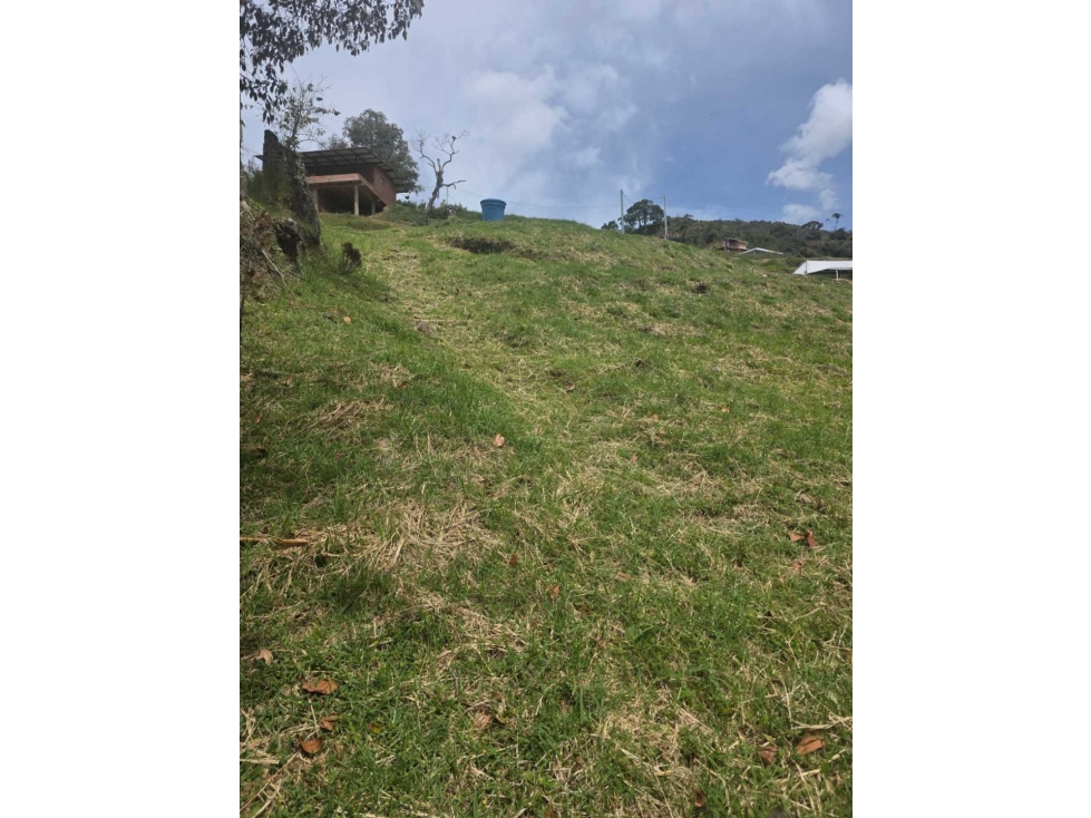 Venta de lote matasano 2.400m2 — foto 2