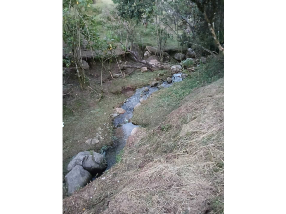 Venta de lote matasano 2.400m2 — foto 5