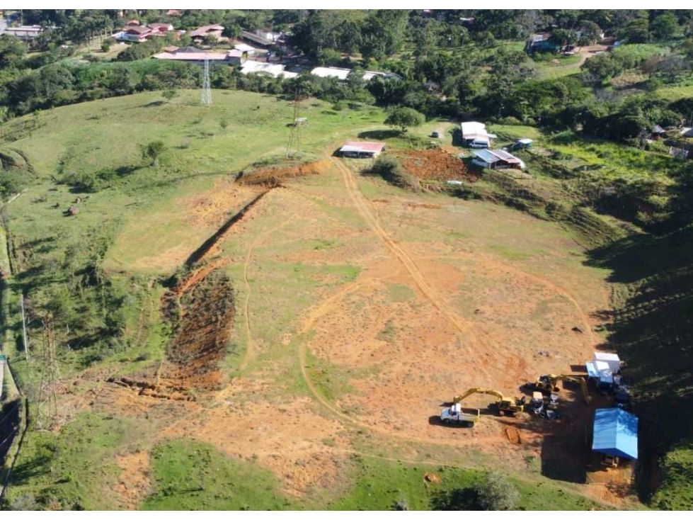 VENTA DE LOTE PARA USO MULTIPLE EN COPACABANA