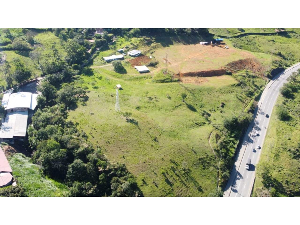 VENTA DE LOTE PARA USO MULTIPLE EN COPACABANA — foto 2