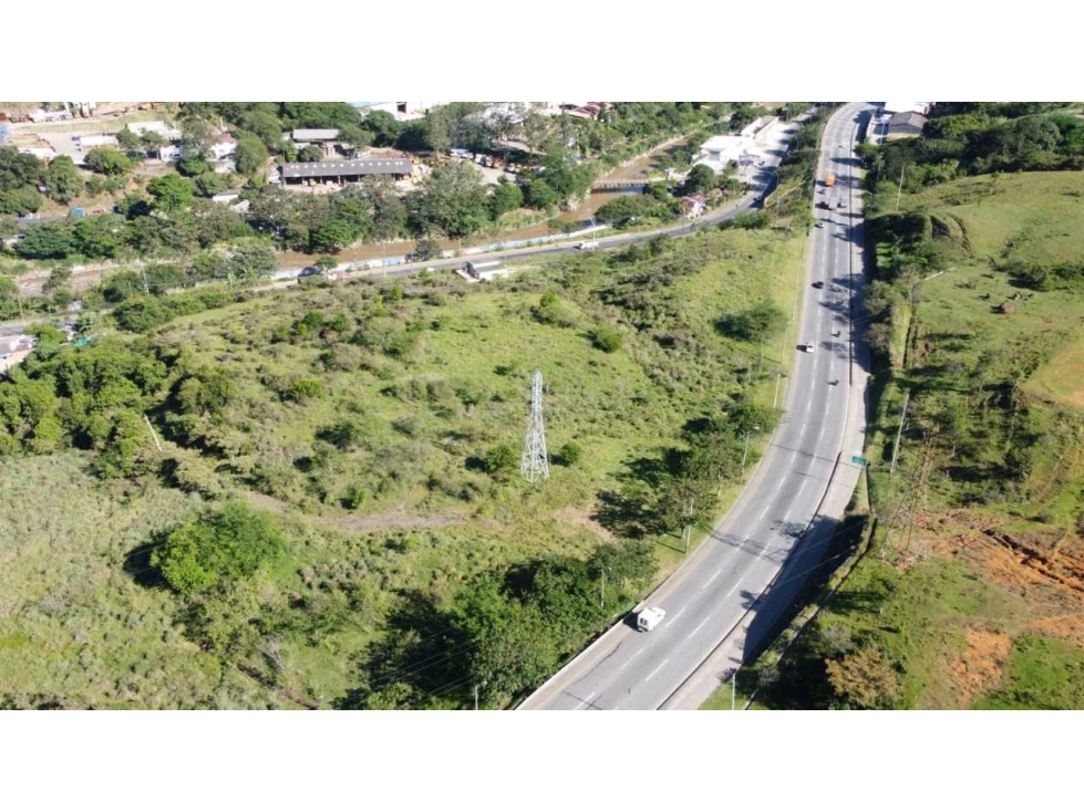 VENTA DE LOTE PARA USO MULTIPLE EN COPACABANA — foto 4