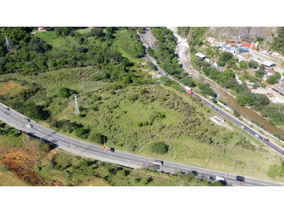 VENTA DE LOTE PARA USO MULTIPLE EN COPACABANA — foto 6