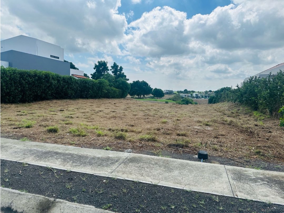 Lote plano en venta Urb. Montecristi Golf Club-Manabí. — foto 2