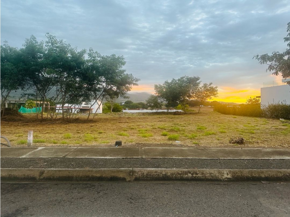 Lote plano de venta en Urb. Montecristi Golf Club en Manabí. — foto 2