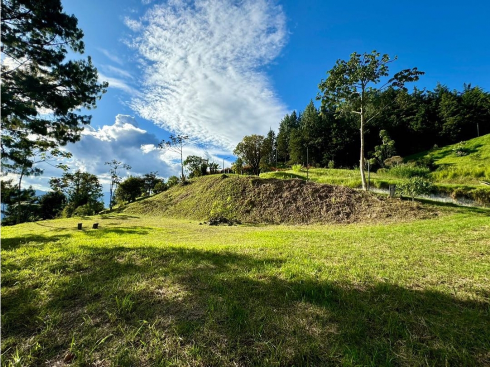 VENTA DE LOTE RESIDENCIAL, CAMPESTRE, LOMA DEL ESCOBERO. ENVIGADO — foto 3