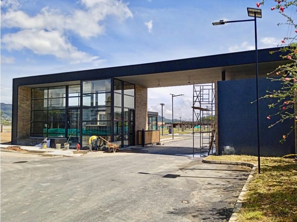 Venta de lote sector comfama la Ceja