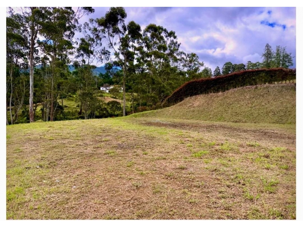 Venta de lote serranía de fizebad sector el retiro