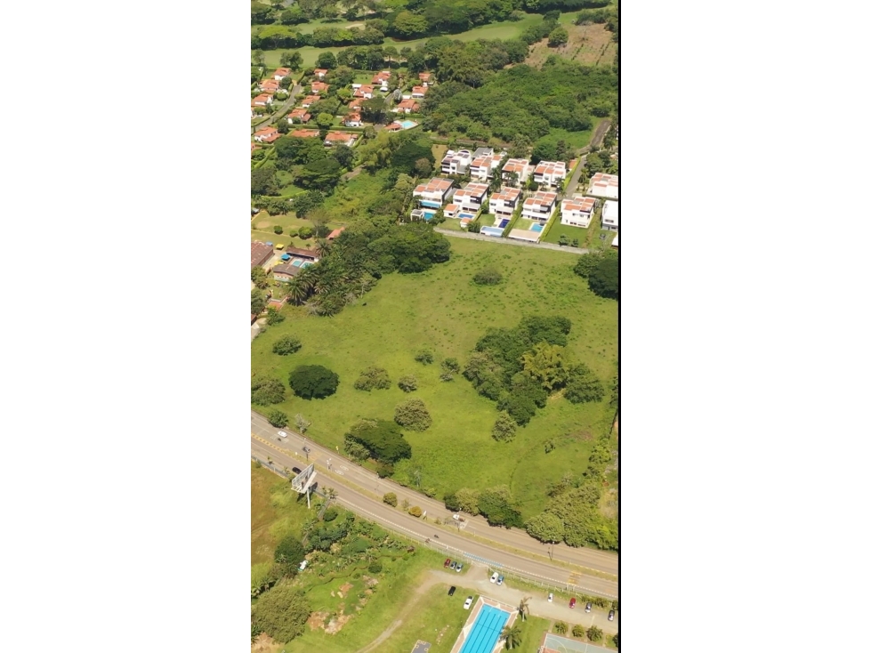 Venta de Lote sobre la Av Cañasgordas en Pance La Viga Cali — foto 4
