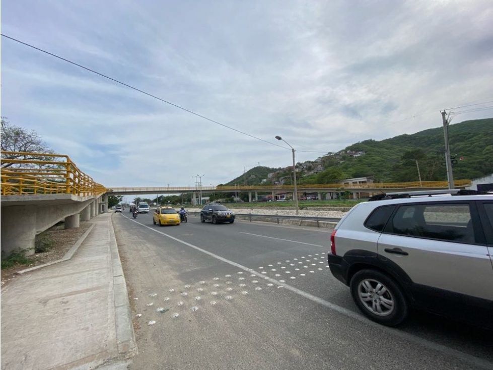 Venta de lote sobre troncal del caribe