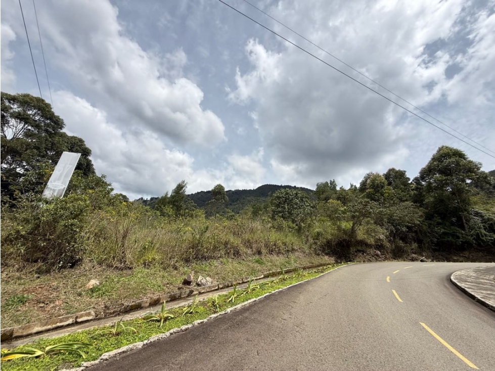 Venta de lotes campestre alto de las palmas unidad cerrada — foto 6
