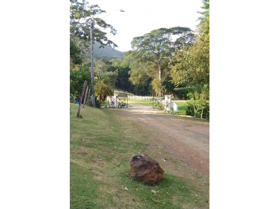 VENTA DE LOTES EN CAMPANA, UN PARAISO ESCONDIDO Y CERCA DE TODO - 5