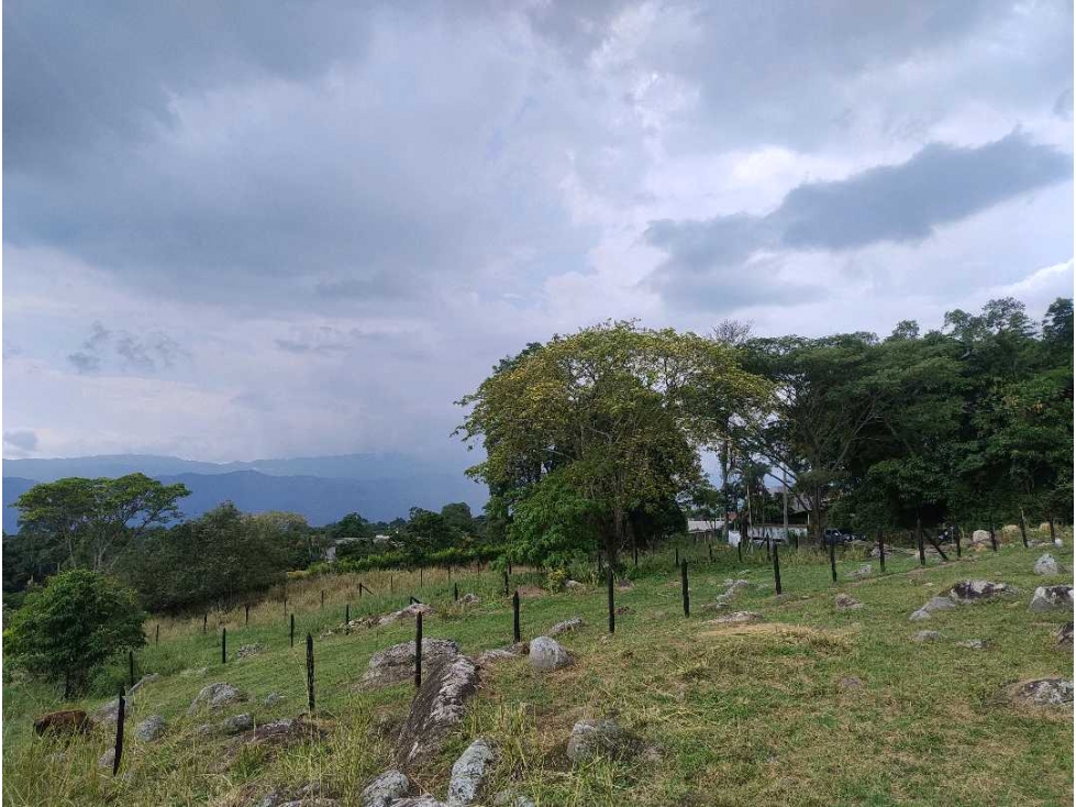 Venta de lotes independientes/Mejor sector de La Mesa Cundi - 3