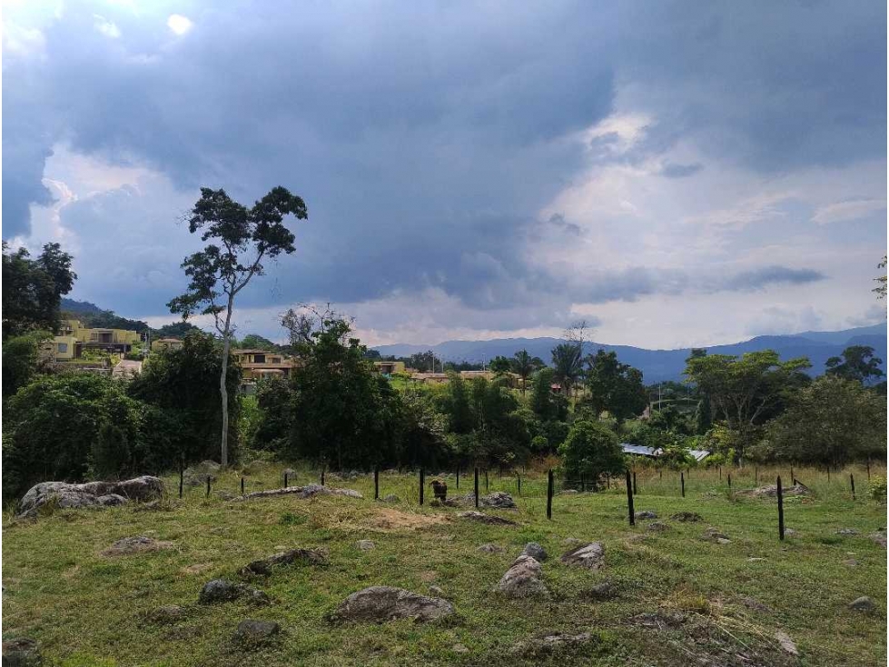 Venta de lotes independientes/Mejor sector de La Mesa Cundi - 5