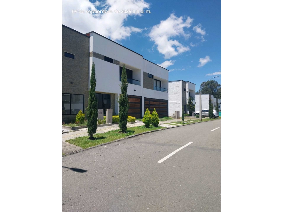 Venta de lotes para casa en unidad cerrada, reserva de llanogrande. — foto 2