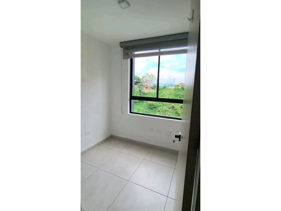 Venta de Lujoso Apartamento en Solarum Cerritos Pereira — foto 6