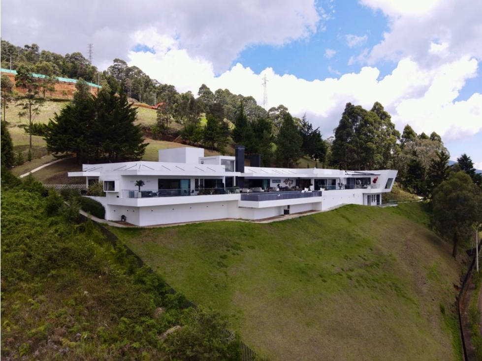 Venta de Mansión de lujo en Las Palmas Medellín