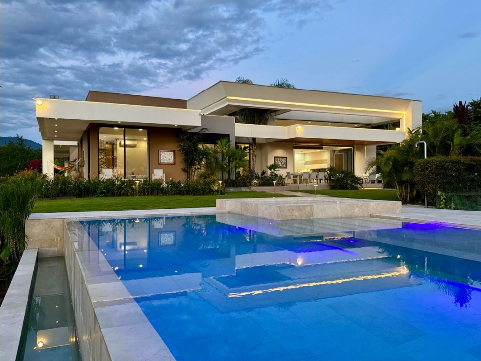 Venta de Mansión de Lujo en Cerritos Pereira