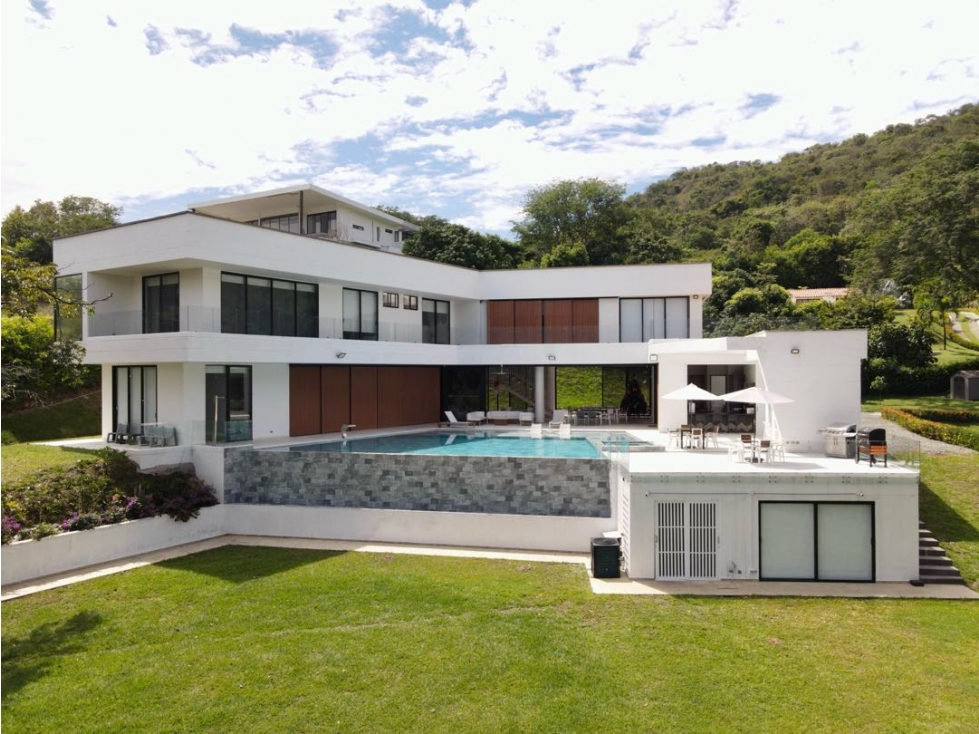 Venta de Mansion de Lujo en Santa Fe de Antioquia — foto 3