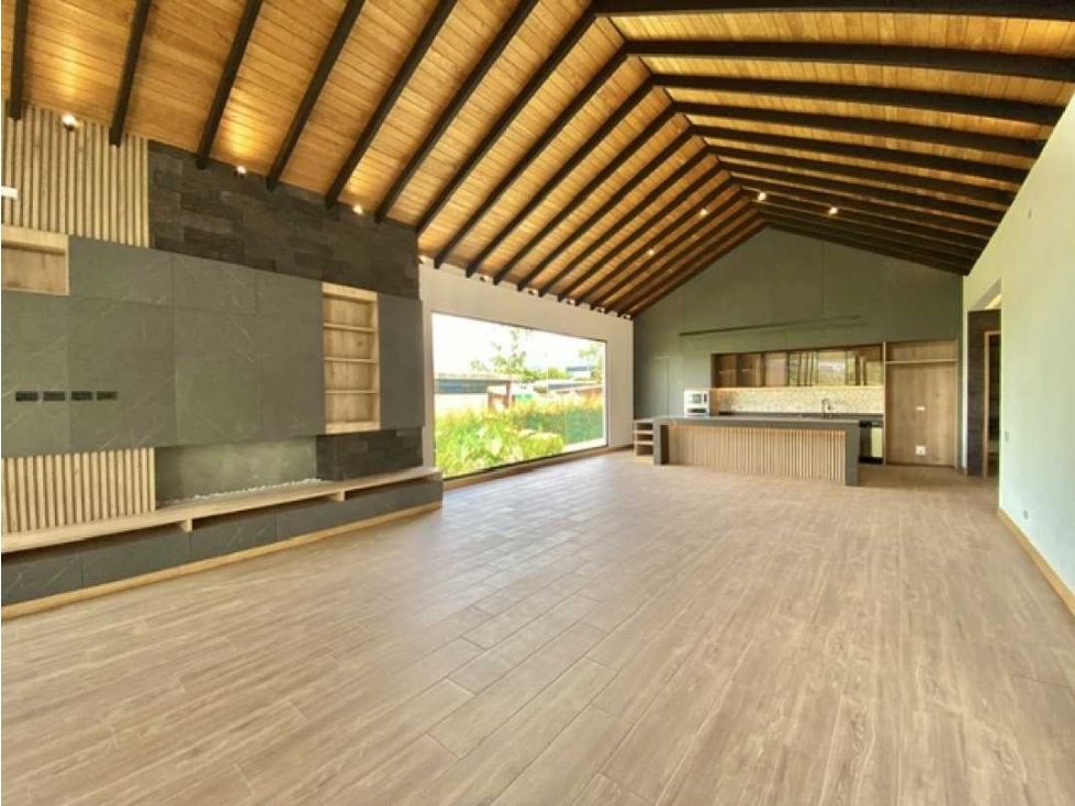 VENTA DE MODERNA CASA PARA ESTRENAR EN LLANOGRANDE. Unidad cerrada — foto 4