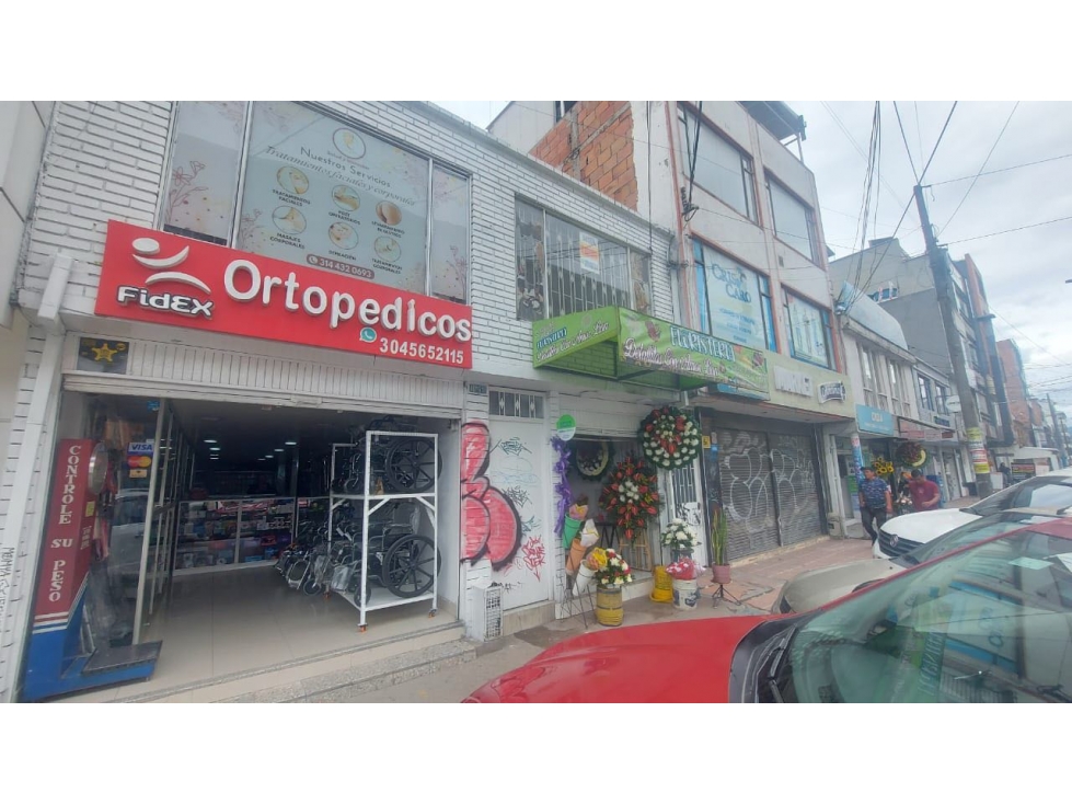 VENTA DE NEGOCIO COMERCIAL SOBRE AV PRIMERO DE MAYO KENNEDY BOGOTÁ — foto 2