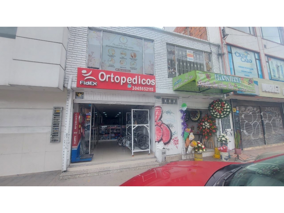 VENTA DE NEGOCIO COMERCIAL SOBRE AV PRIMERO DE MAYO KENNEDY BOGOTÁ — foto 4
