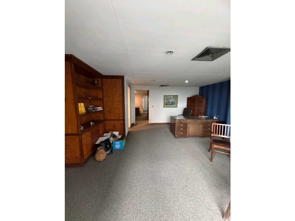Venta de oficina al frente del club campestre — foto 6