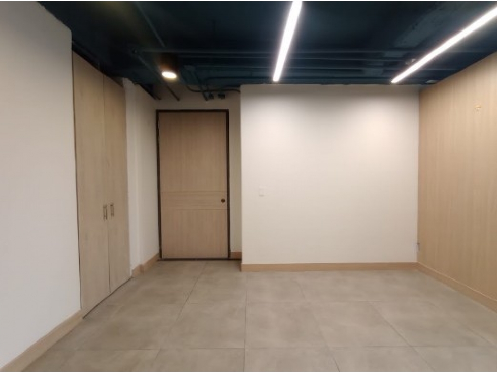 Venta de Oficina Con DESCUENTO en Bogotá D.C. Cundinamarca - 2