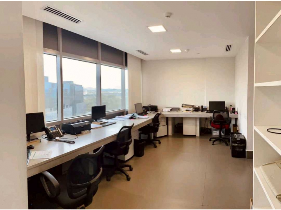 Alquiler de Oficina de en Santa María Business District (SMV) — foto 3