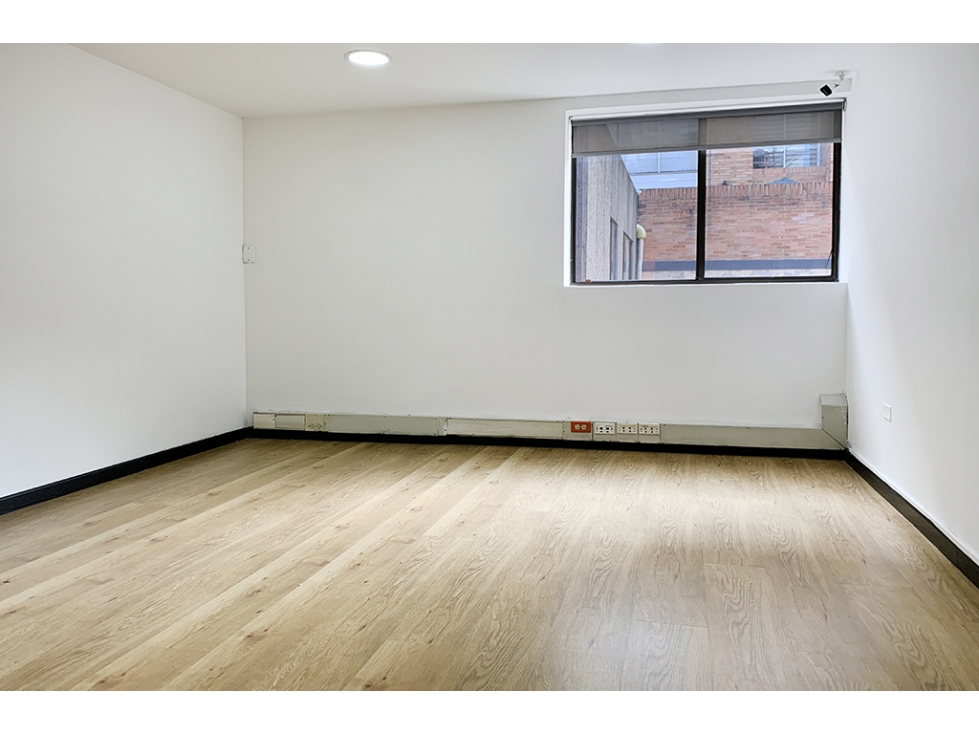 Venta de Oficina Con DESCUENTO en Bogotá D.C. Cundinamarca — foto 2