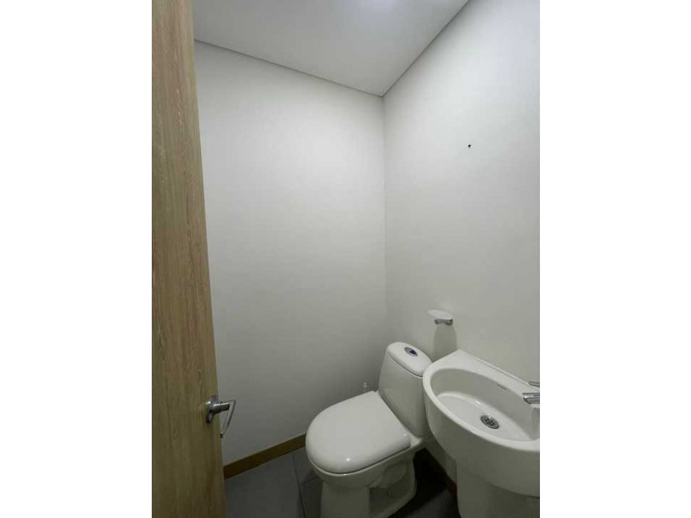 VENTA DE OFICINA EN ALPES, PEREIRA, TU VIVIENDA EN COLOMBIA - 3