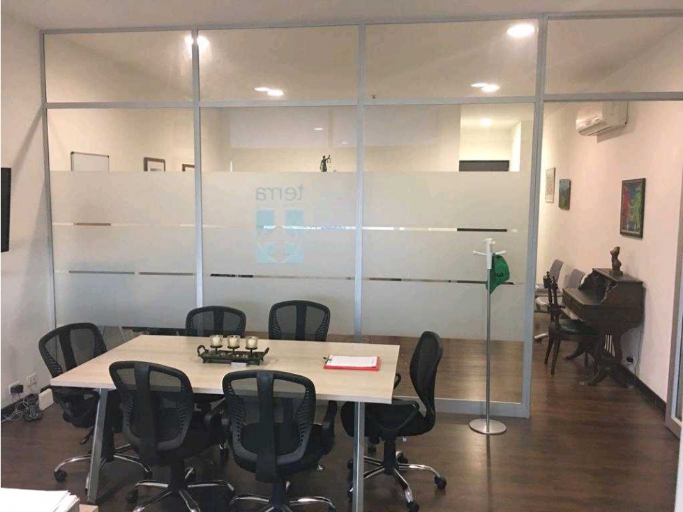 Venta de oficina/Apartamento en el poblado