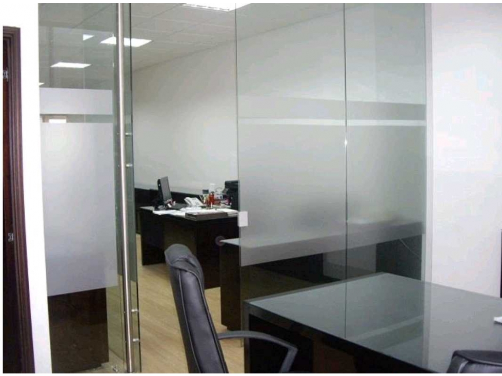 VENTA DE OFICINA EN EL SECTOR DE CHICO — foto 3