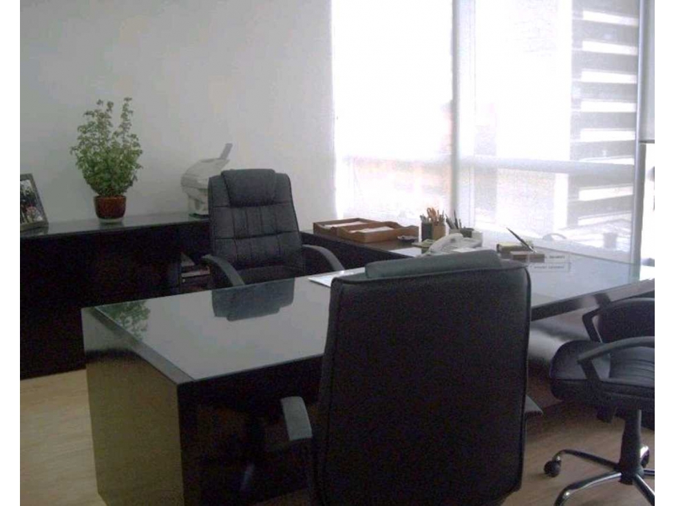 VENTA DE OFICINA EN EL SECTOR DE CHICO — foto 5