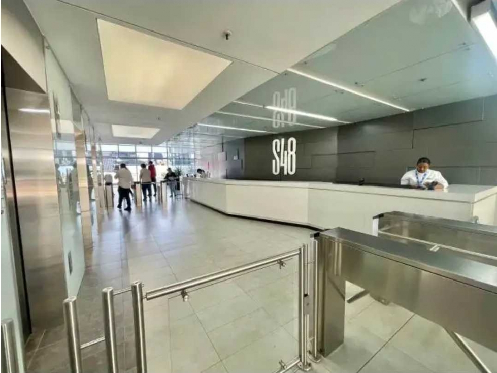 Venta de oficina/consultorio envigado cerca mayorca con vista ciudad - 3