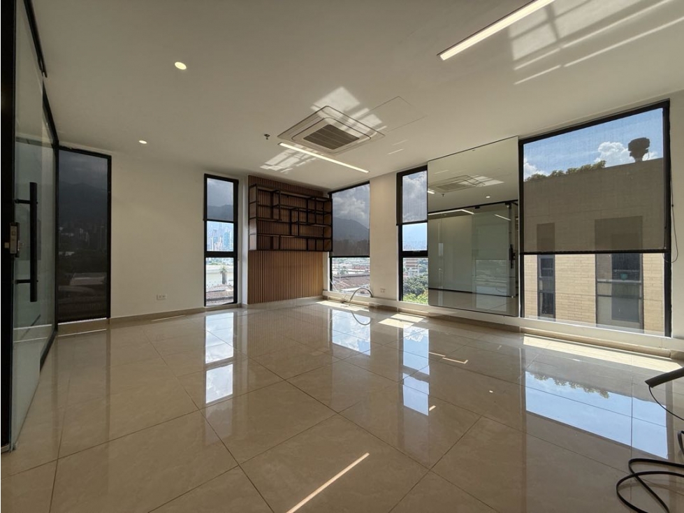 VENTA DE OFICINA EN MEDELLÍN- GUAYABAL — foto 4