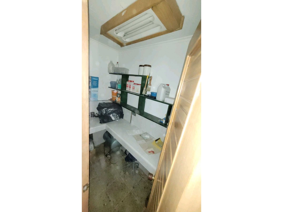 VENTA DE OFICINA EN MEDELLÍN SECTOR CENTRO — foto 6