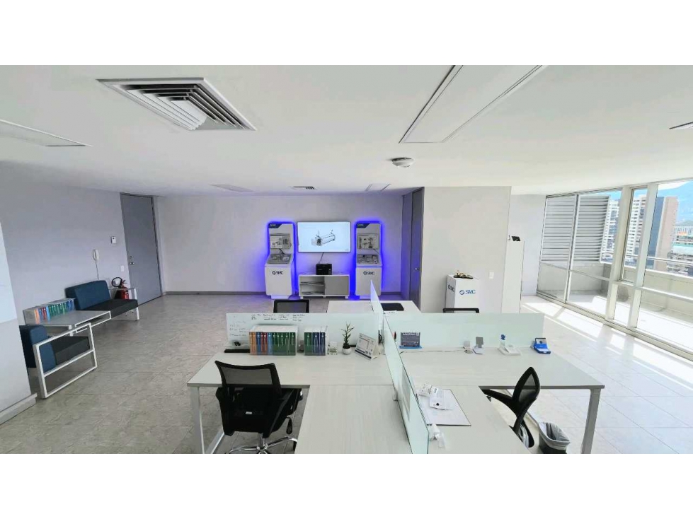 Venta de oficina en Block Empresarial en El Poblado- Rentando. — foto 2