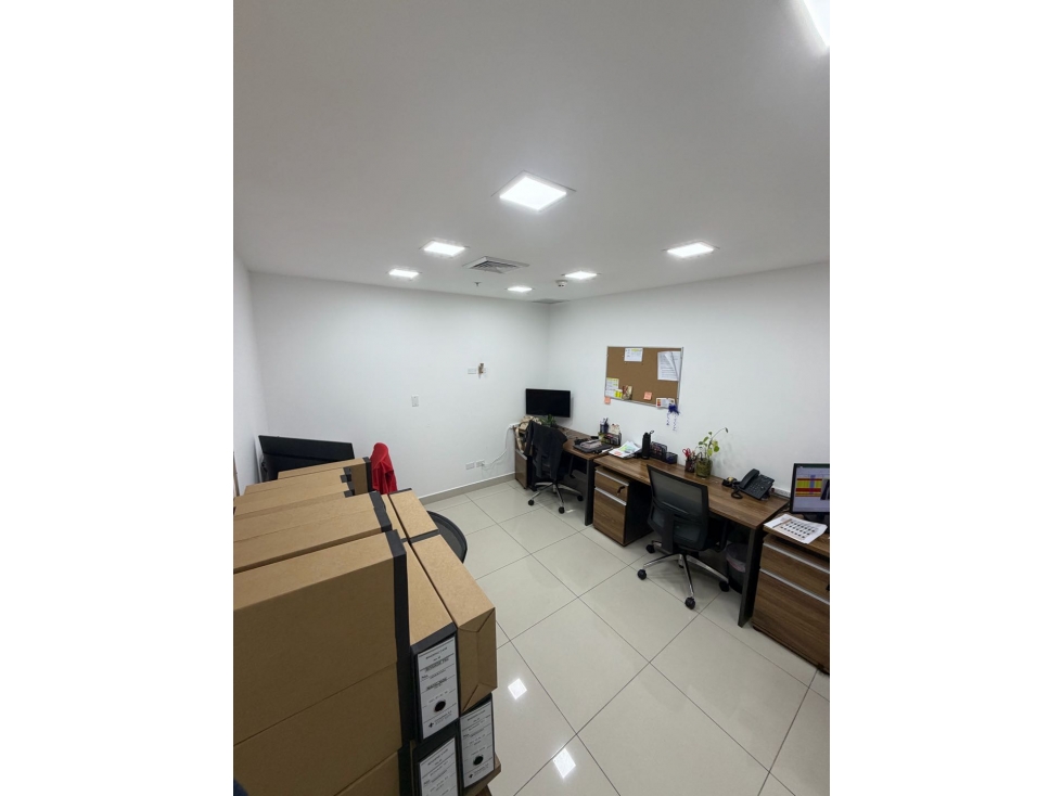Venta de Oficina en Oceanía Business Plaza - 4