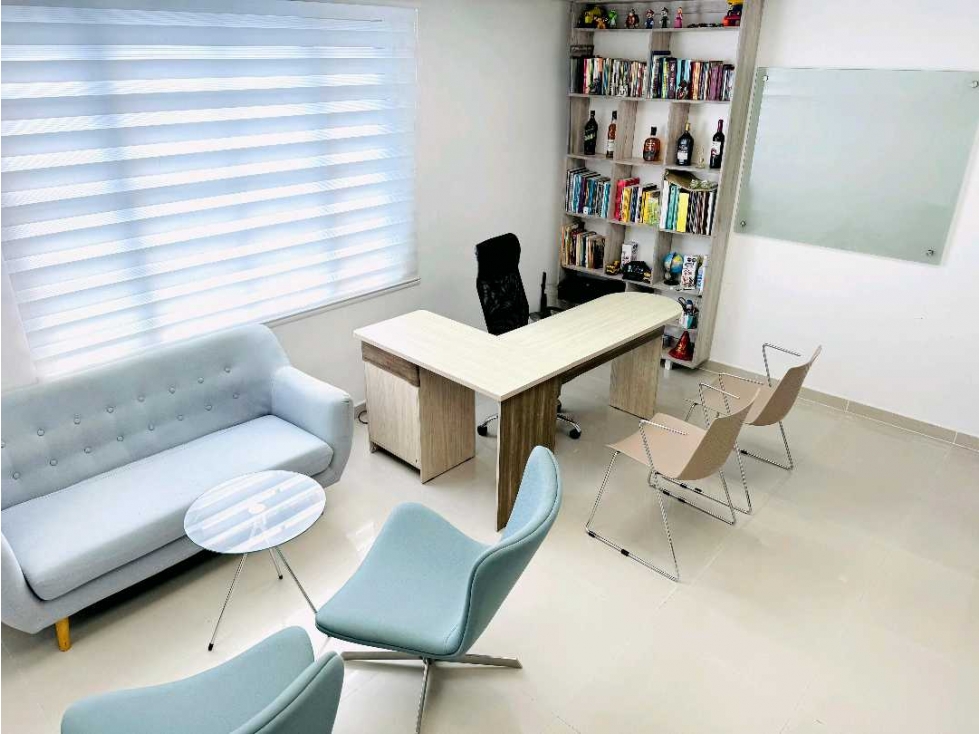 VENTA DE OFICINA EN PRADO OFFICE CENTER
