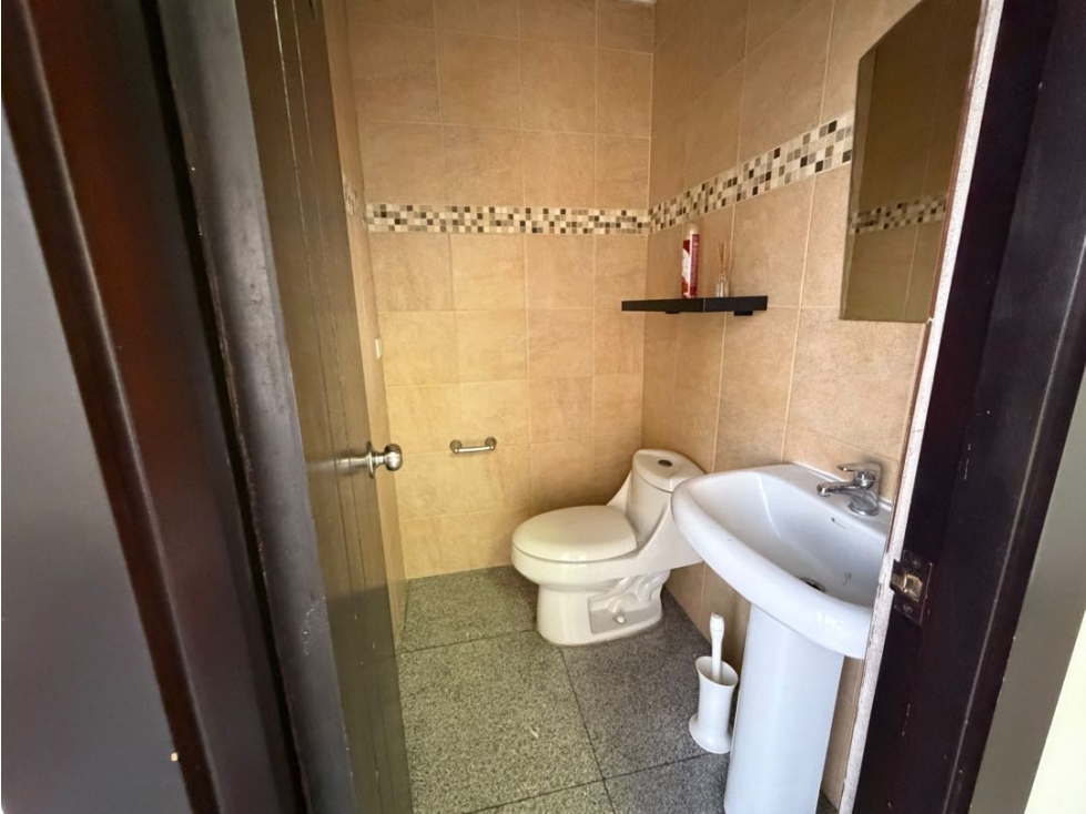 VENTA DE OFICINA OBARRIO 113m2 EN LA TORRE SFC JP - 6