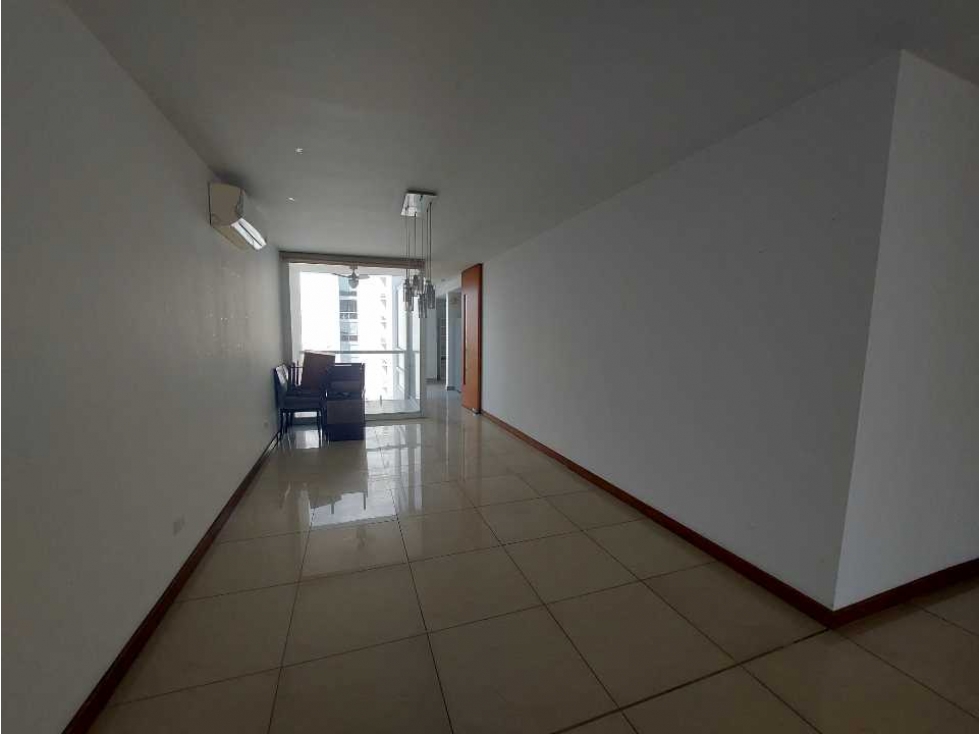VENTA DE OPORTUNIDAD EN BAHIA DEL GOLF - 2