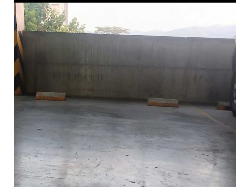 VENTA DE PARQUEADERO PARA CARRO EN COJUNTO CERRADO ARMENIA QUINDIO - 2